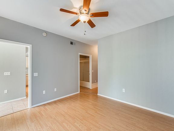 3rd image of 3236 E Chandler Blvd Unit 1095