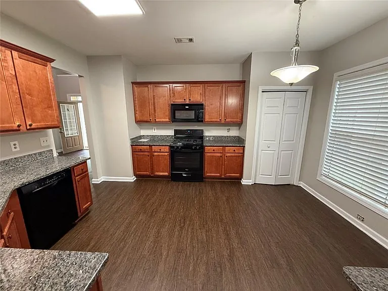 5750 Carrington Pl — Photo 6