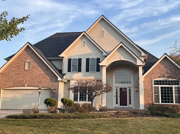 N107W5270 Sarangela COURT, Cedarburg, WI 53012