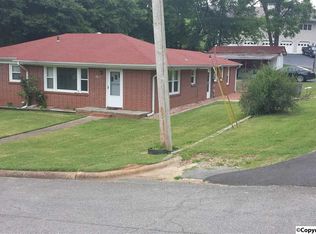 1524 Circle Dr, Guntersville, AL 35976