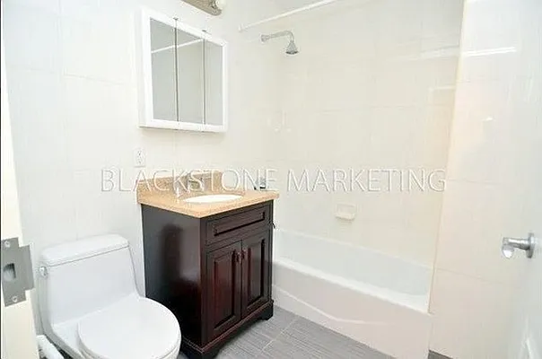 Rented by Gotham City Realty Group | media 23