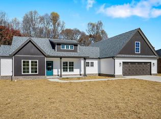 865 Buffalo Valley Rd, Cookeville, TN 38501