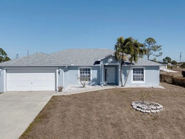 4305 NE 20th Pl, Cape Coral, FL 33909