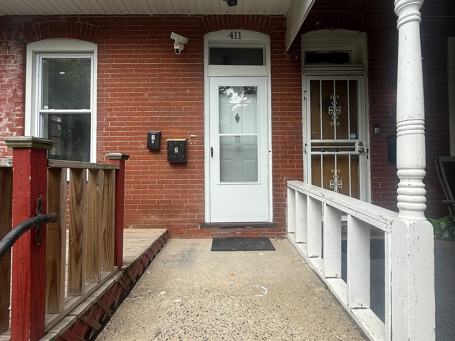 3 bed, $2,350 — Photo 2