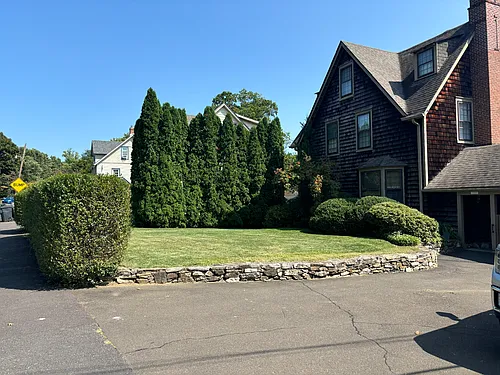 2685 South Ave Photo 1