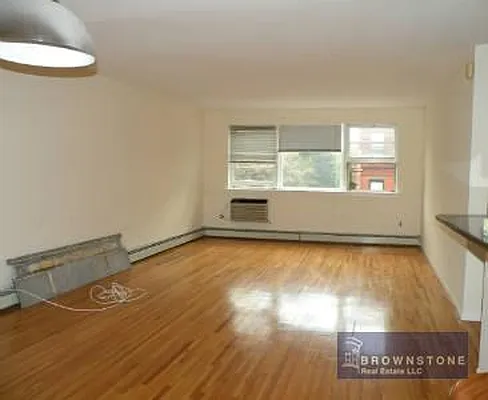 Rented by Brownstone Real Estate | media 9