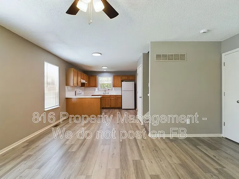 2314-2316 Monroe Ave #2316 — Photo 3