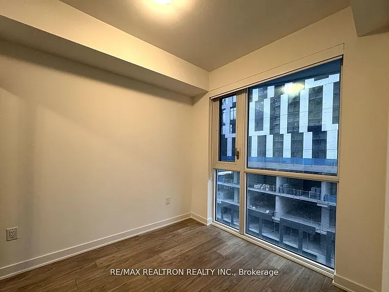 100 Dalhousie St #601 — Photo 23