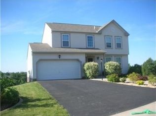 523 Blue Ridge Dr, Coraopolis, PA 15108