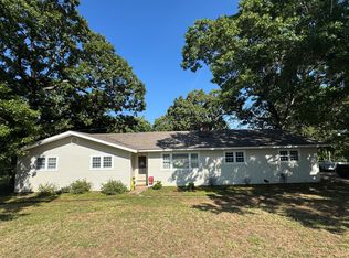 2289 N Juneway Ter, Fayetteville, AR 72703