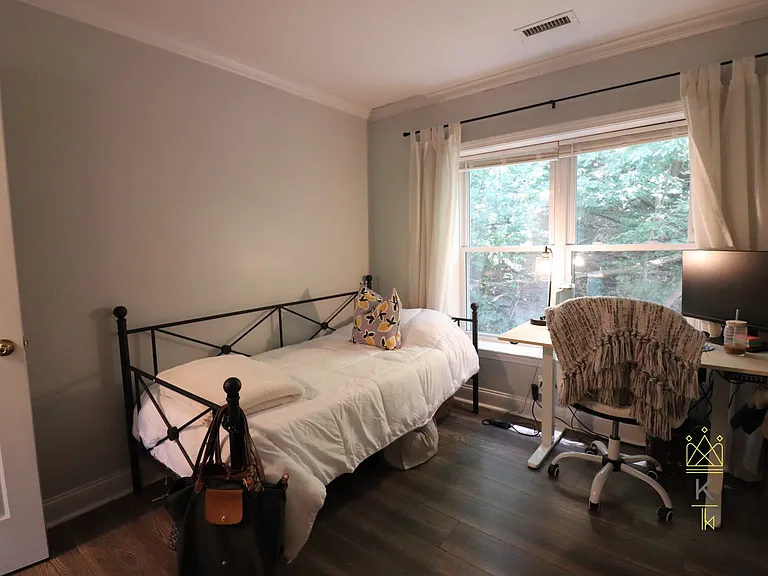 176 Newton St #1 — Photo 5