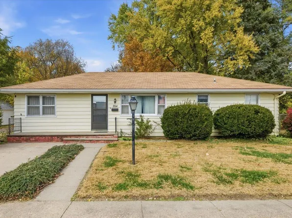 704 Arnold St, Glenwood, IA 51534