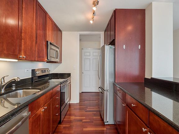 4th image of 655 W Irving Park Rd APT 1502