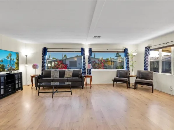 132 Hester Dr, Cathedral City, CA 92234