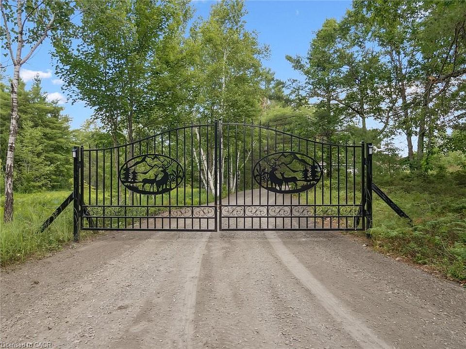 1st image of 891 Peninsula Rd