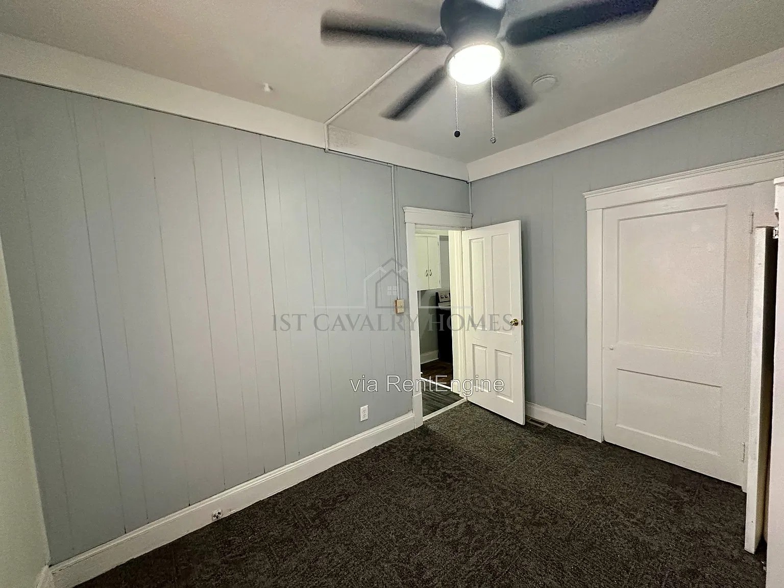 3 bed, 1.0 bath, 875 sqft, $965 — Photo 3