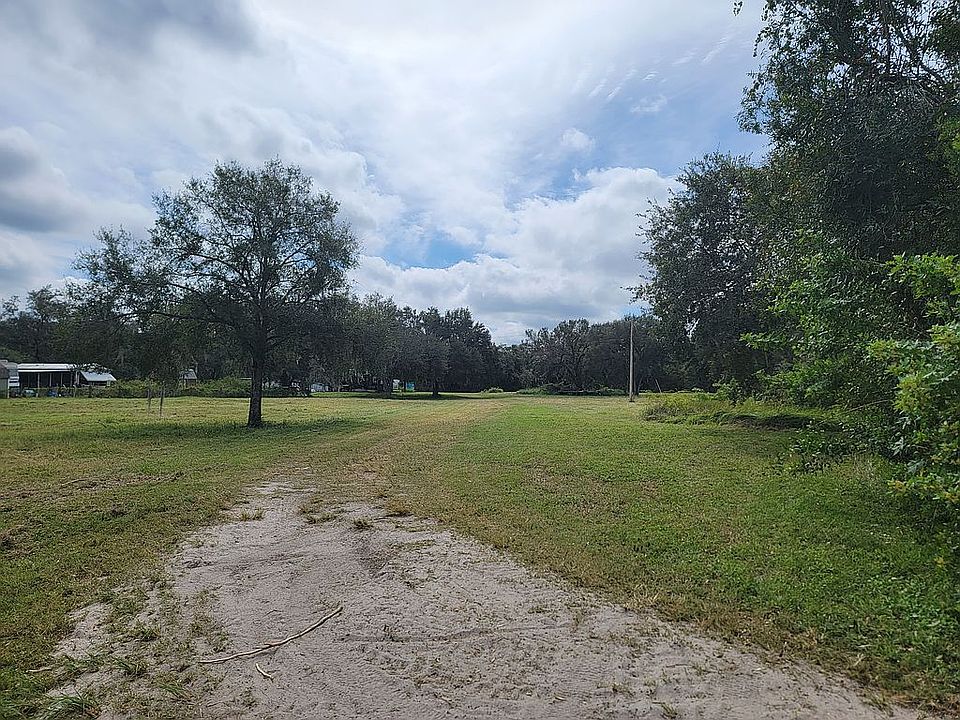 2nd image of 12016 Bullfrog Creek Rd