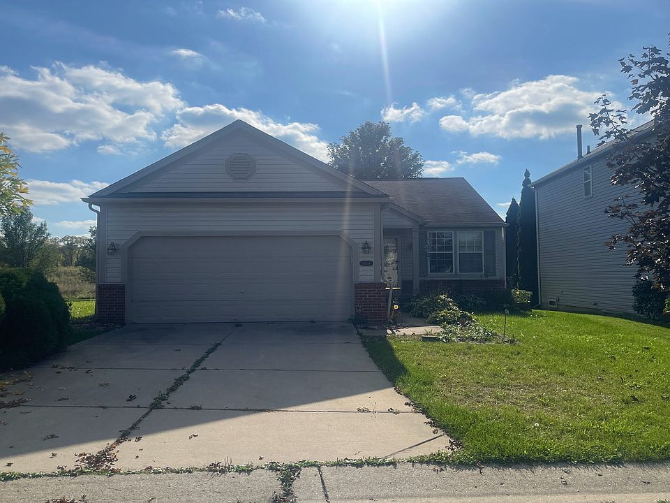 1st image of 4904 Meadow Crest Cir #60