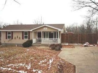 777 Millcreek Rd, Radcliff, KY 40160