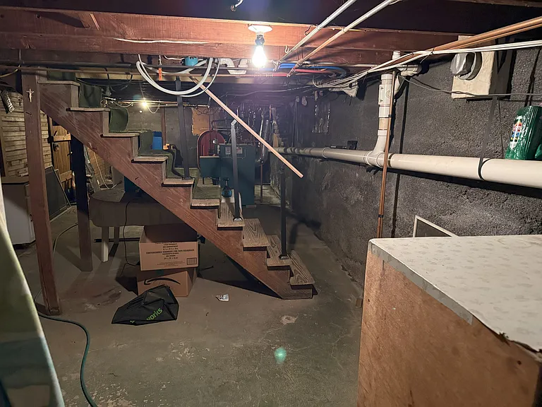 Full basement. Lots of storage
