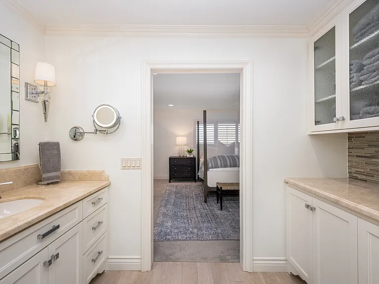 1706 W Oceanfront — Photo 44