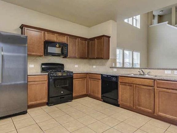 5th image of 5000 Lexington Meadow Ln #3