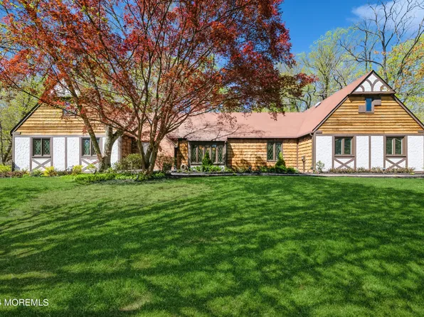 50 Centerville Road, Holmdel, NJ 07733