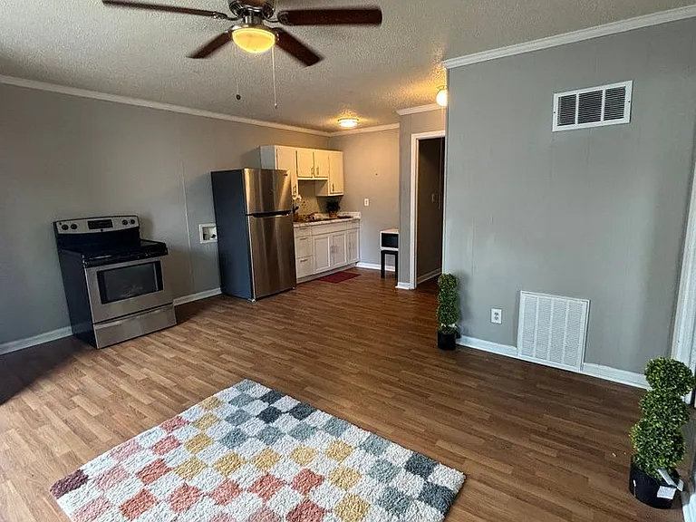 320 Osceola St — Photo 21