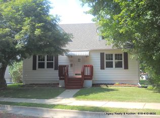 2306 Mills Ave, Alton, IL 62002