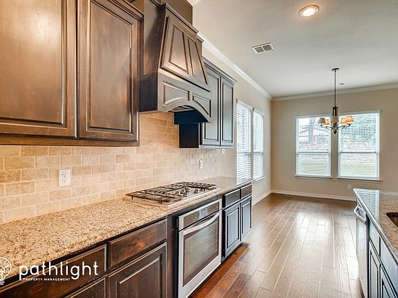5th image of 5803 Mira Lago Ln