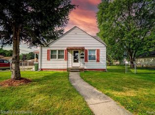 17405 Anne Ave, Allen Park, MI 48101