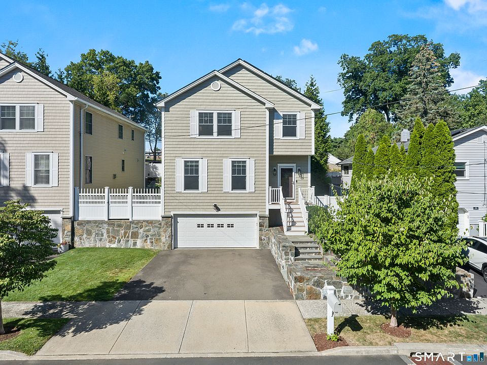 1st image of 24 Warsaw St