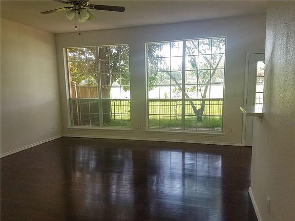 3rd image of 5009 Quail Creek Dr