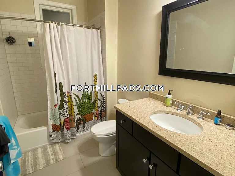34 Juniper St #1 — Photo 36