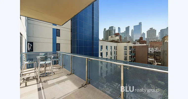 Sold by BLU Real Estate | media 19