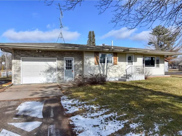 712 22 1/2 Avenue, Cumberland, WI 54829