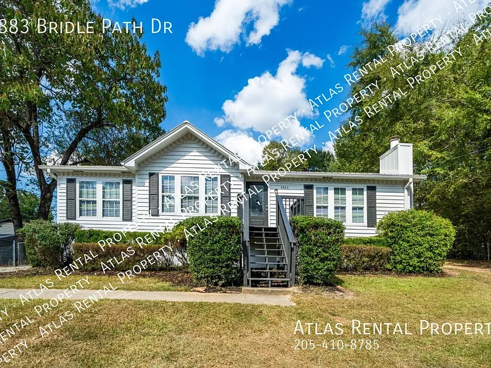 4883 Bridle Path Dr