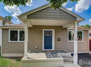 106 Manalapan Rd, Spotswood, NJ 08884