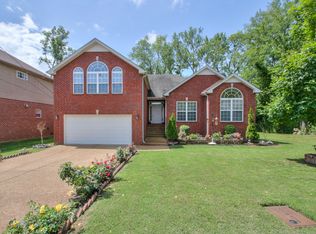 8261 Tapoco Ln, Brentwood, TN 37027