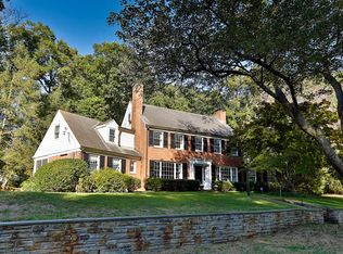 4907 Rockmere Ct, Bethesda, MD 20816