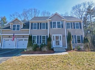 31 Harris Cir, Stoughton, MA 02072