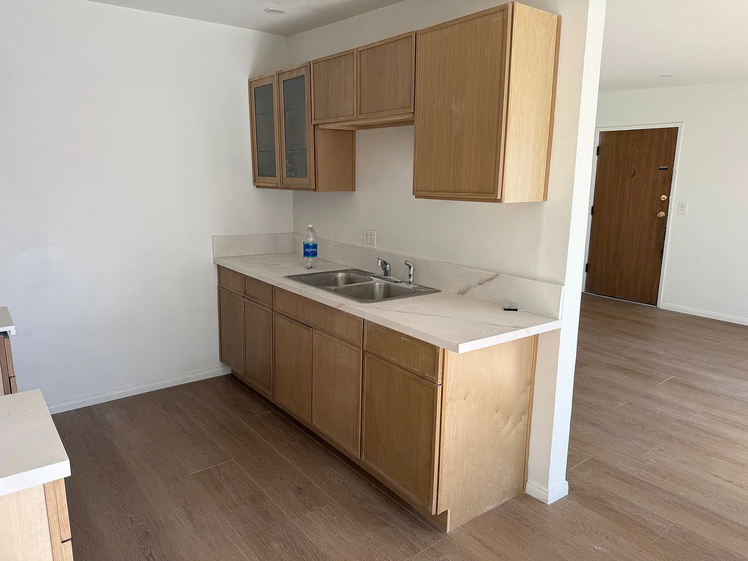 2 bed, 1.5 bath, 750 sqft, $2,350 — Photo 1