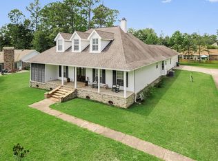 83190 Lola Dr, Diamondhead, MS 39525