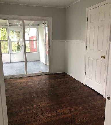 3rd image of 2229 Union Ave