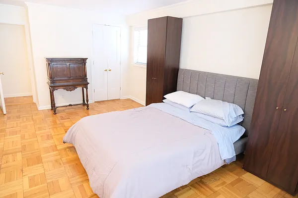 Sold by Agranoff Real Estate | media 13