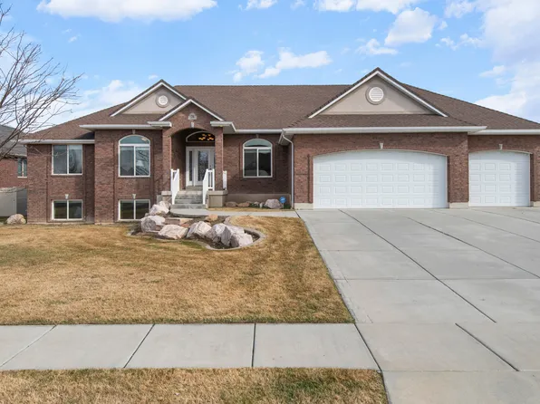1780 N 1350 W, Farr West, UT 84404