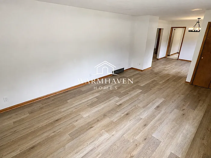 4 bed, 2.0 bath, 1745 sqft, $2,195 — Photo 3