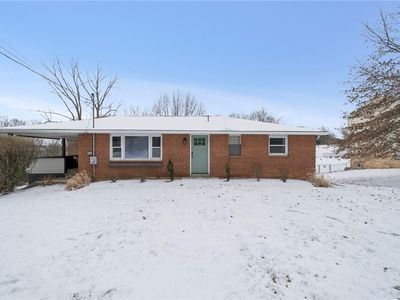 1521 Robbins Station Rd, North Huntingdon, PA, 15642
