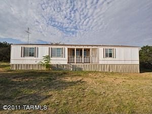 1st image of 1074 N White Oak Pl