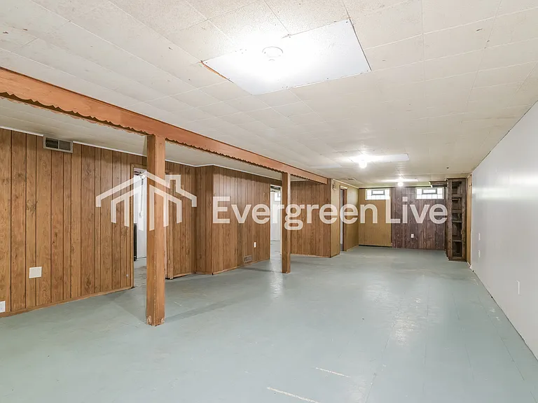 765 Sherwood Dr — Photo 13